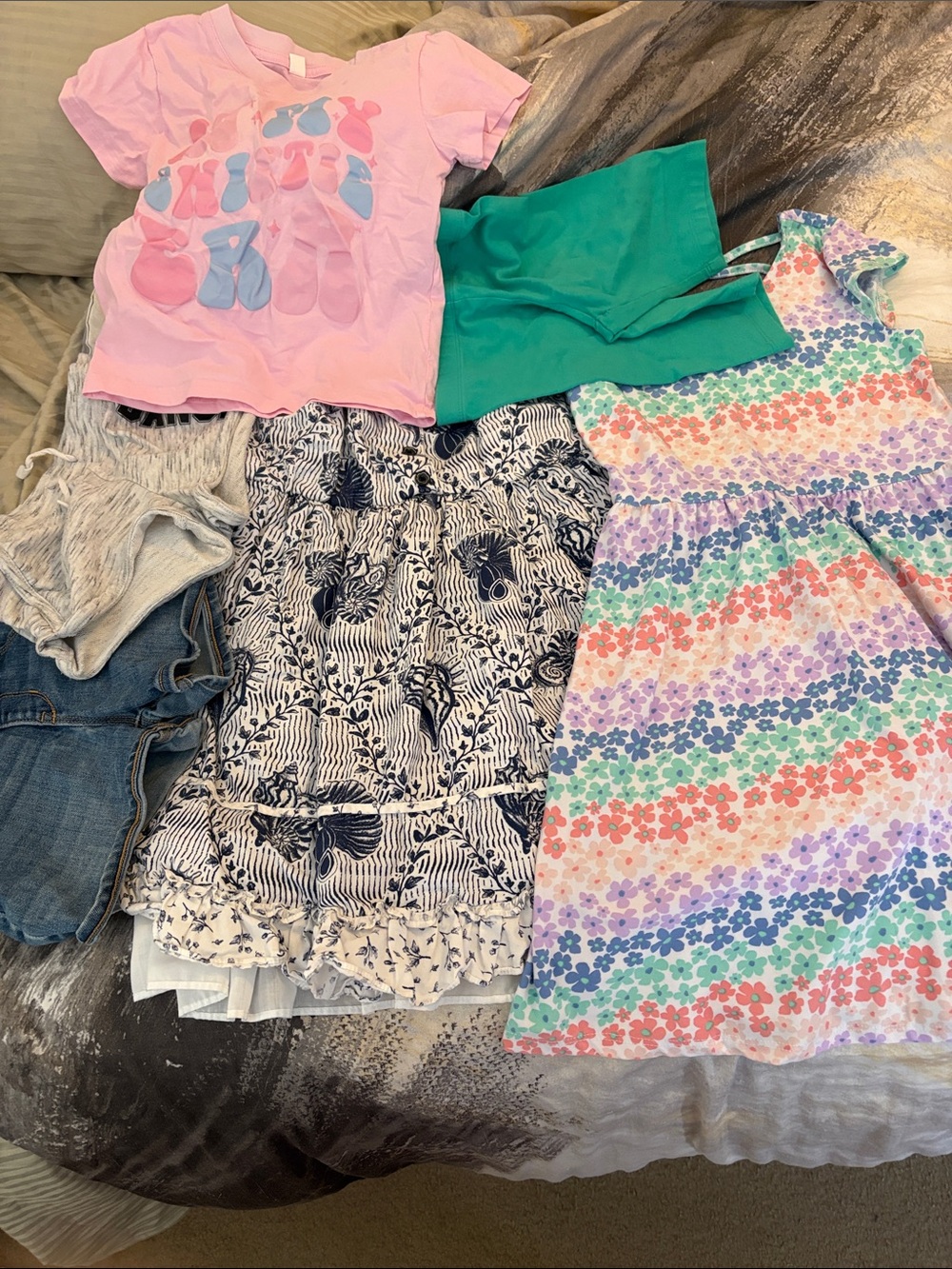 Girls Mixed Clothing Bundle - 2 dresses, 2 shorts, 1 shirt
